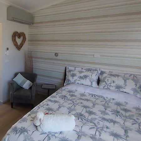 Pohara The Bay Lodge מראה חיצוני תמונה